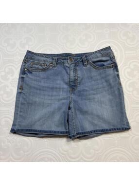 Seven Denim Rodeo Shorts Womens 14 Light B;ue denim Wash
